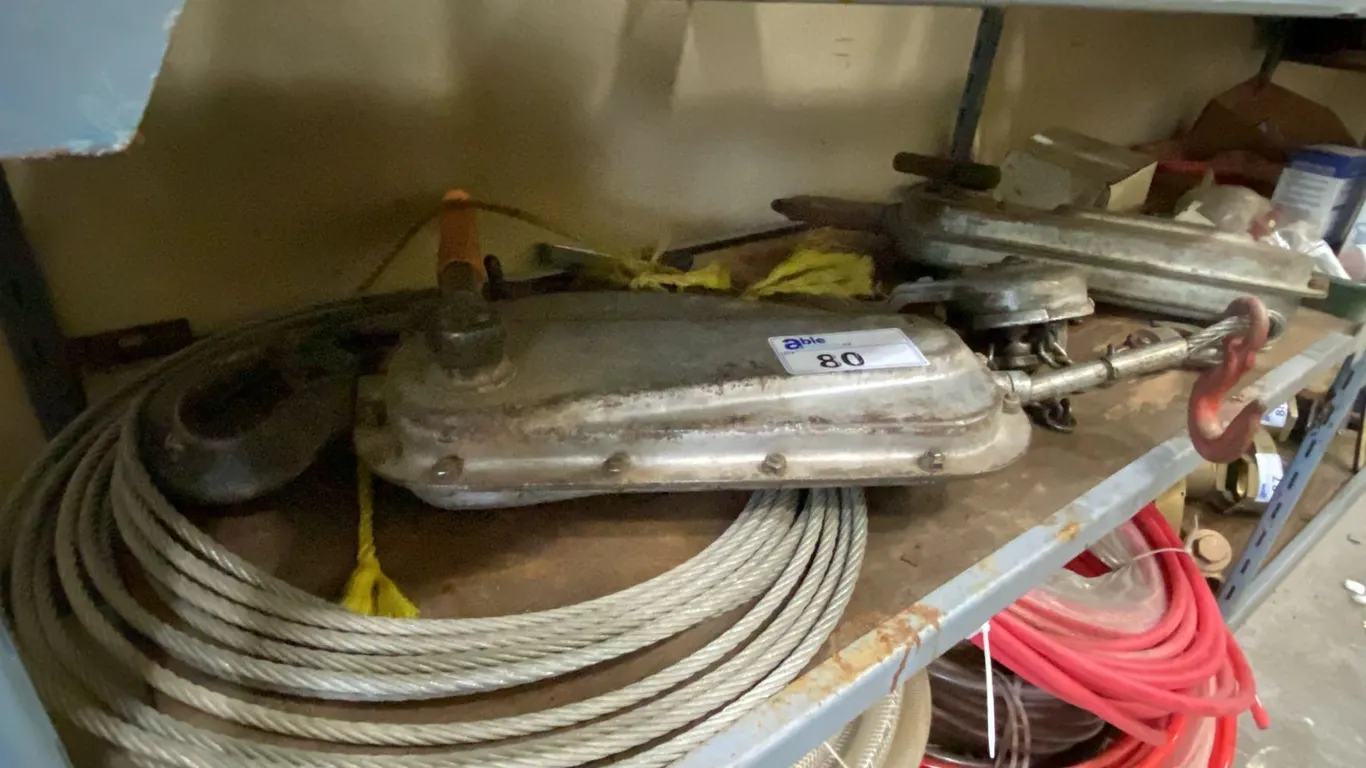 SHELF OF 3 WINCHES, CABLE & CHAIN