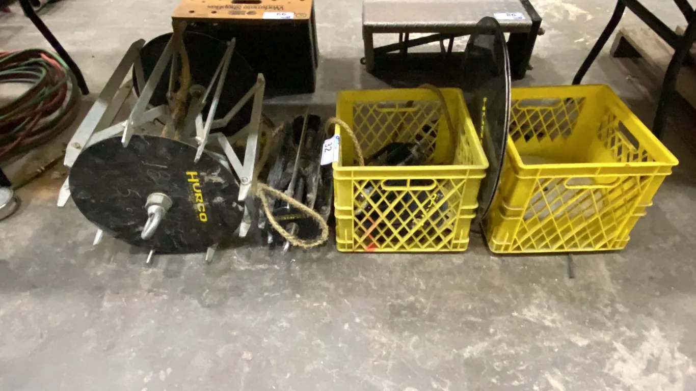 GROUP OF 3 ASSORTED SIZED HURCO PIPELINE DEFLECTION GAUGES,