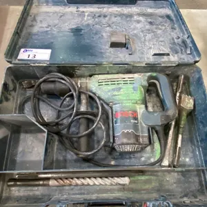 BOSCH 11240, 1-9/16" SDS-MAX ELECTRIC COMBINATION ROTARY HAMMER IN HARD TRANSPORT CASE