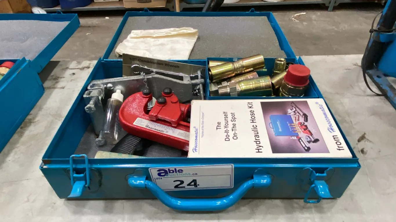 HOSECOMATIC DO IT YOURSELF ON THE SPOT HYDRAULIC HOSE KIT IN METAL TRANSPORT CASE