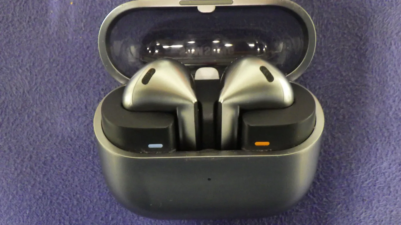 Samsung Buds3 Earbuds