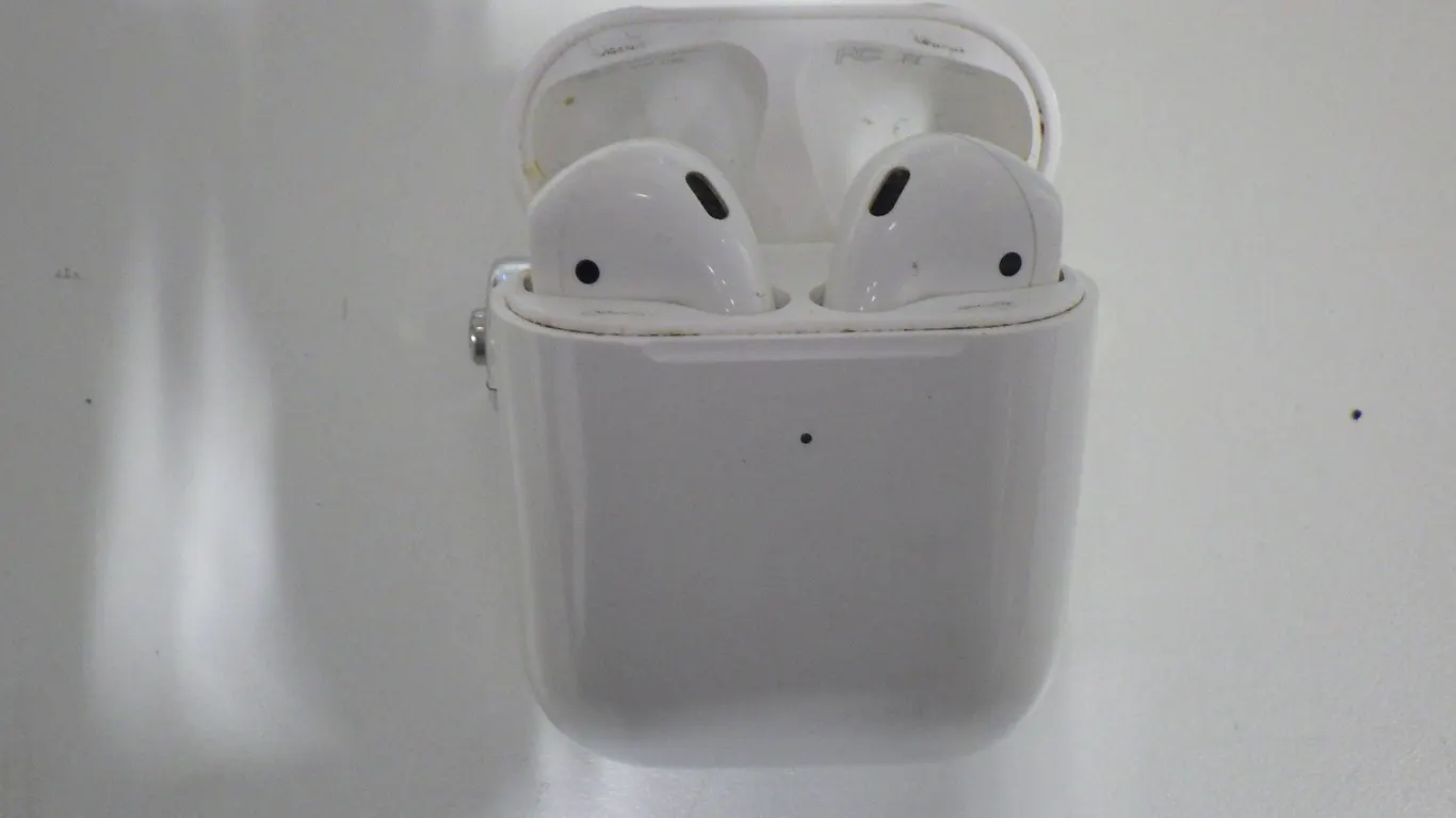 Apple AirPods A1938