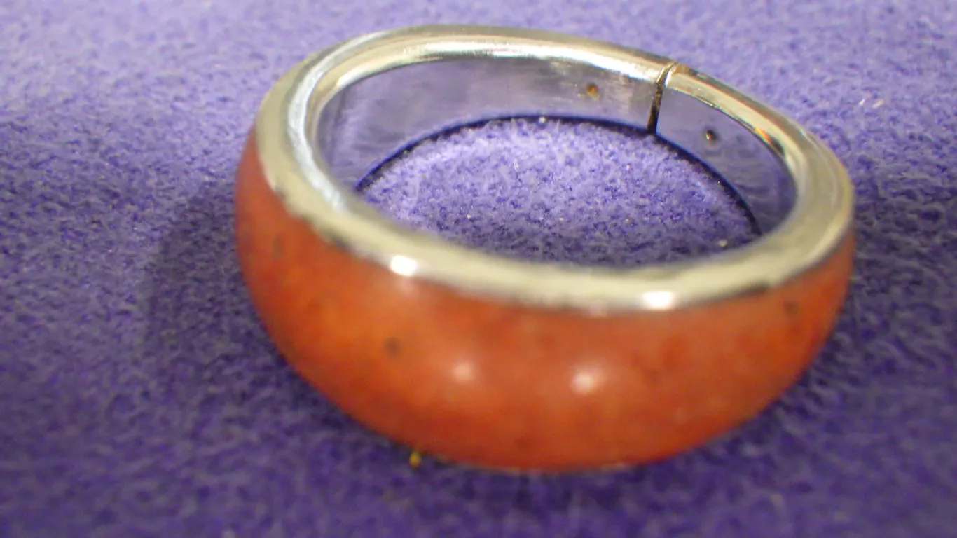 Ring (size 7.5)