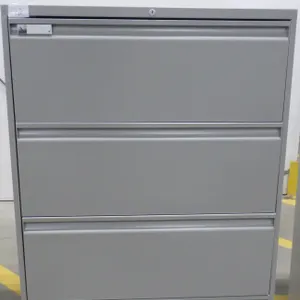 Metal Filing Cabinet 54.5"T x 36"W x 18"D ***HEAVY, No Locking Key***