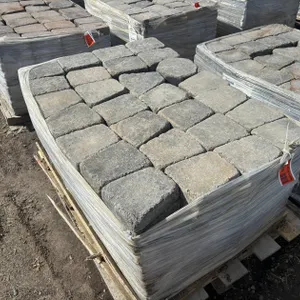 89 Sq. Ft. Lamont Circle Interlock Landscape Pavers