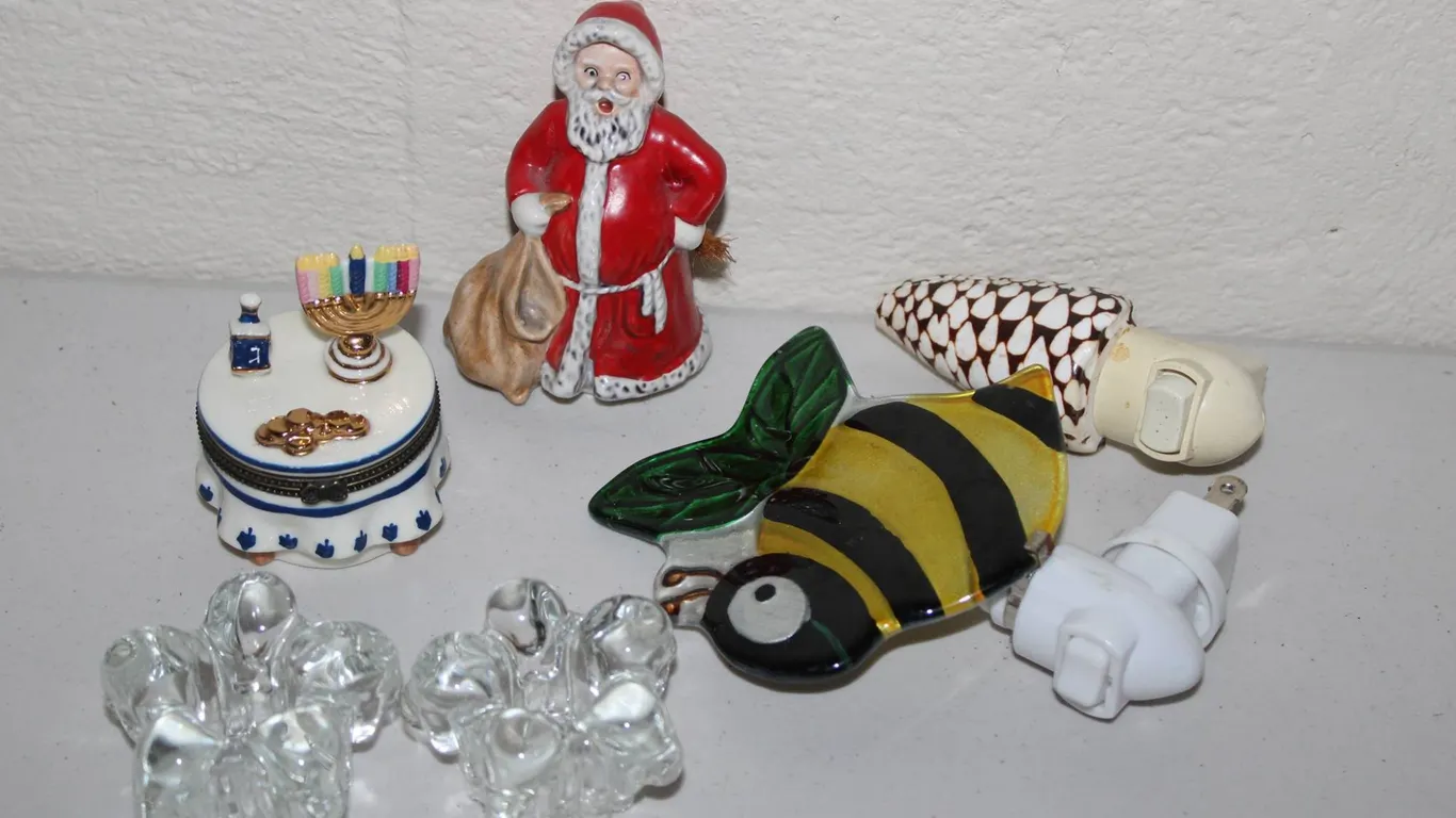 Holiday Figurines and Decor Including Goebel Santa, Hanukkah Trinket Box, Glass Crystal Bows, and Be