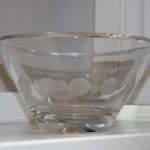 Vera Wang Etched Crystal Bowl