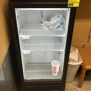 True GDM-10SSL-HC~TSL01 single-door glass merchandiser cooler. Features self-contained refrigeration, LED interior lighting, hinged glass door, black 