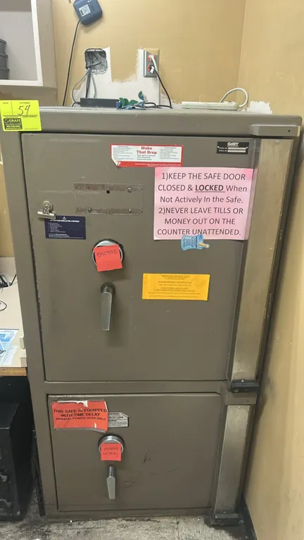 Gary EC-COMPOSITE 2-door commercial depository safe. Features dual compartments, electronic locks with time delay function, and combination codes. 33"