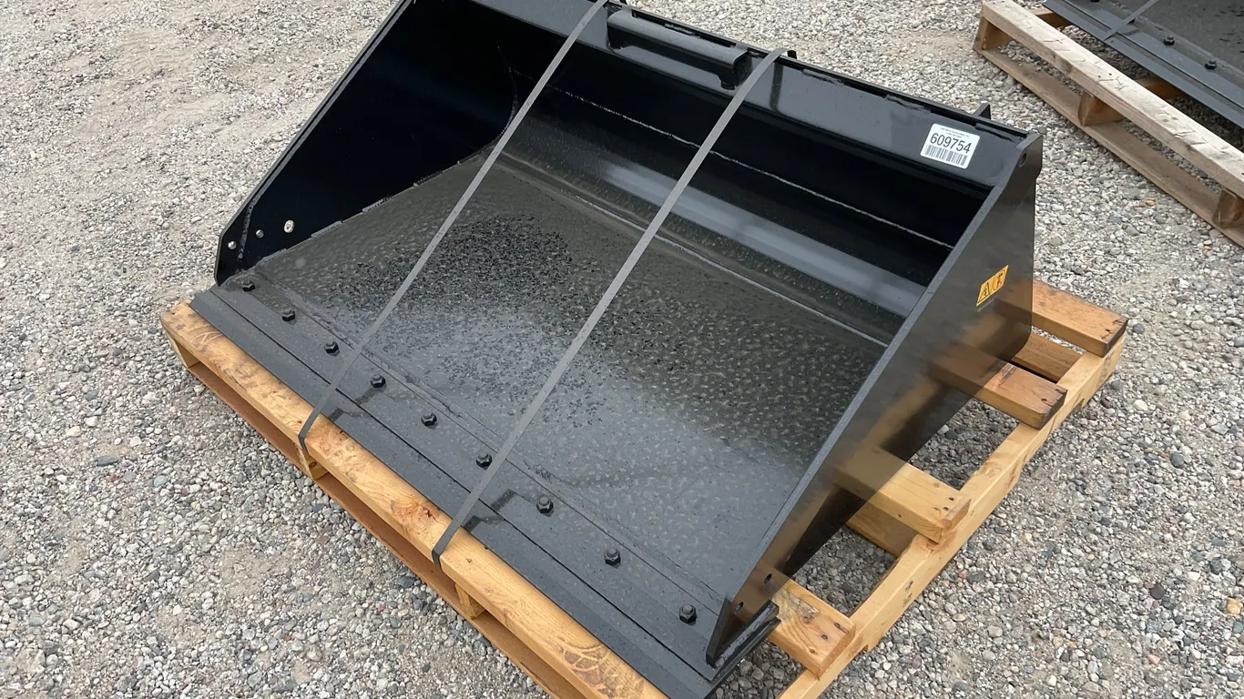 UNUSED TORO 22548 54 INCH SMOOTH BUCKET SN: 321000750