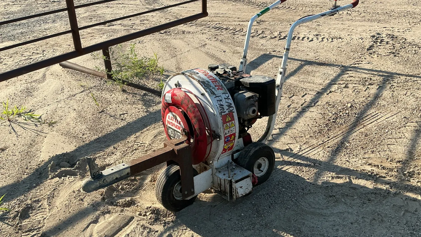 LITTLE WONDER BLOWER