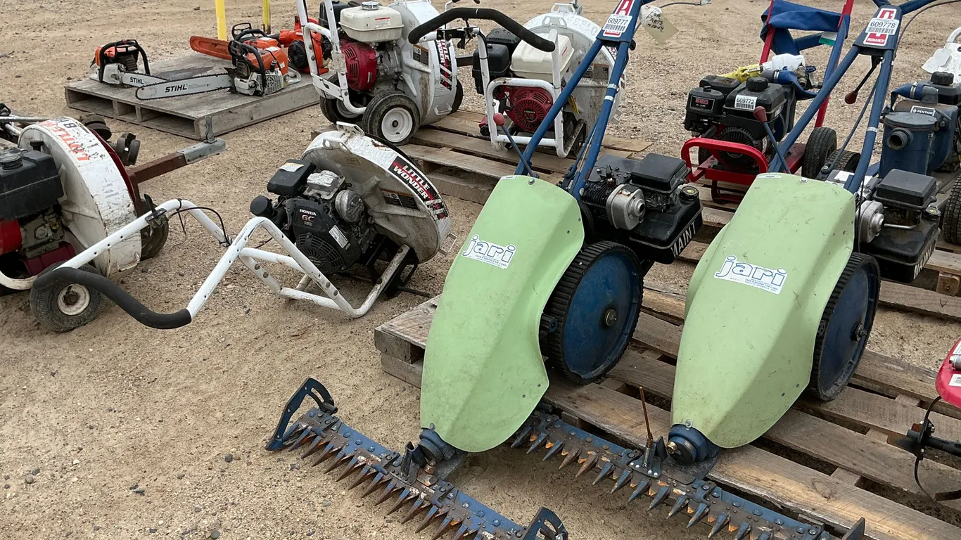 1994 JARI MONARCH WALK BEHIND SICKLE MOWER C-93176