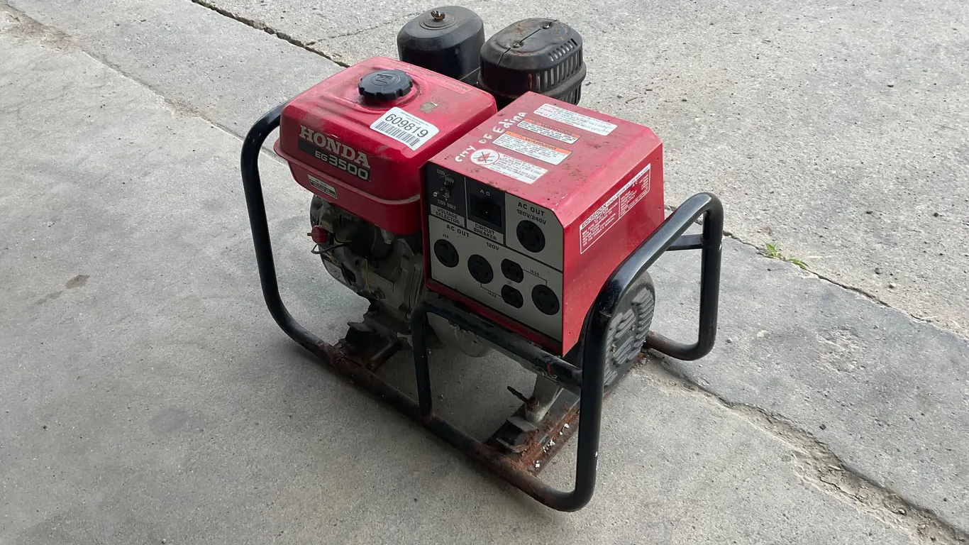 HONDA EG3500 3500 WATTS PORTABLE GENERATOR SN: EA6-4134945