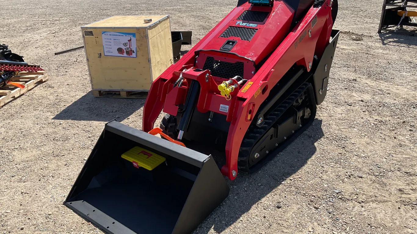 UNUSED 2026 FUTURE 1050K STAND ON MULTI TERRAIN LOADER SN: F-1050K2607161