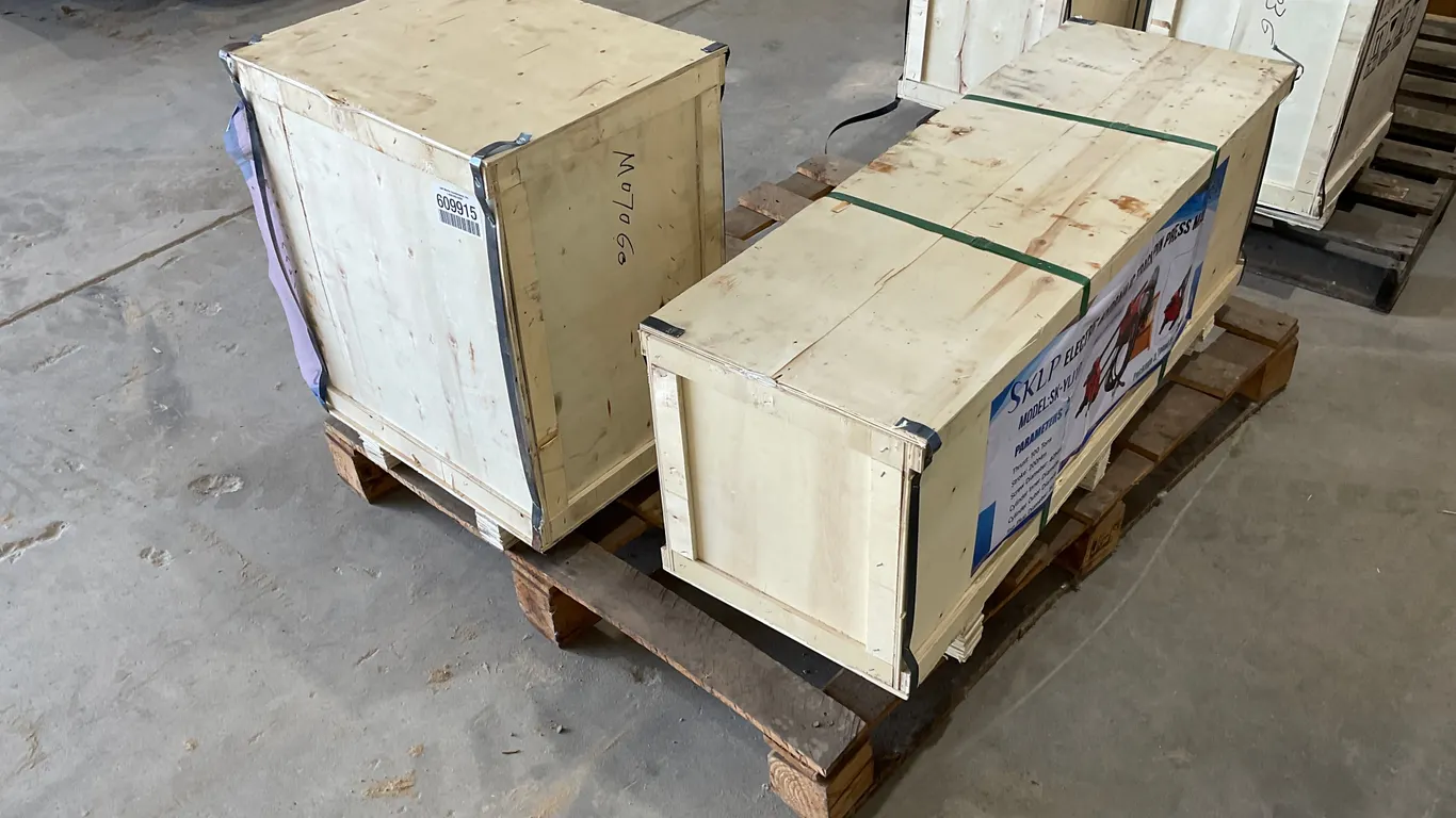 UNUSED SKLP SK-YLJ100 ELECTRIC HYDRAULIC TRACK PIN PRESS MACHINE