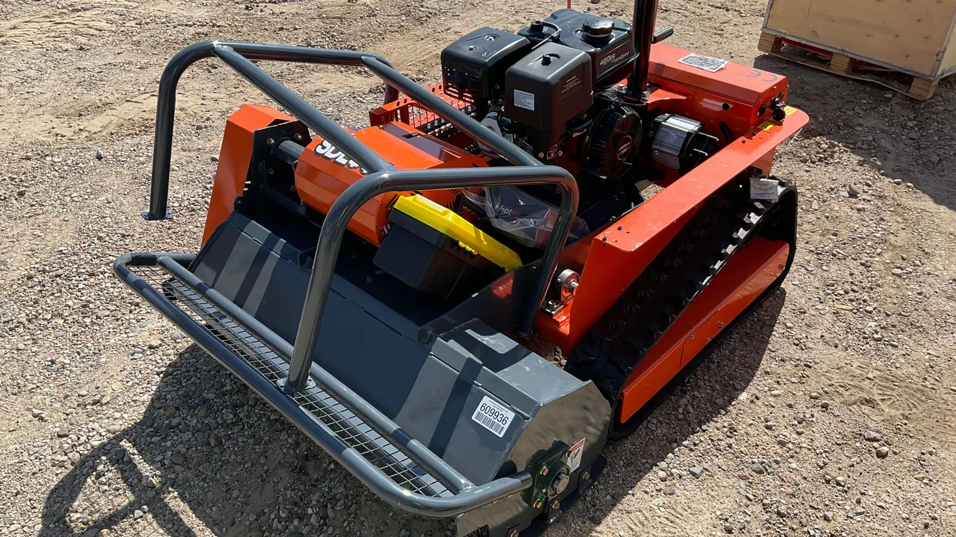 2026 SDLOOL LM10000Q REMOTE CONTROL CRAWLER FLAIL MOWER SN: 1000QYGCJ2607121