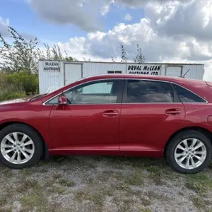 2013 TOYOTA VENZA LE