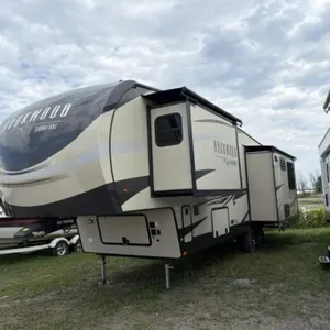 2022 ROCKWOOD SIGNATURE 5TH WHEEL TRAVEL TRAILER 8