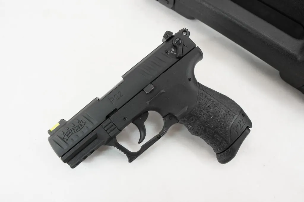 Carl Walther ULM Smith & Wesson P22