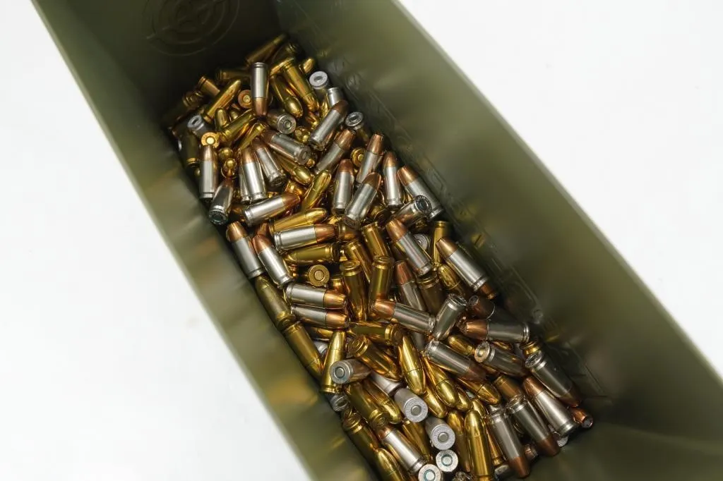 MIXED BRANDS OVER 300 RDS IN AMMO CAN 9MM