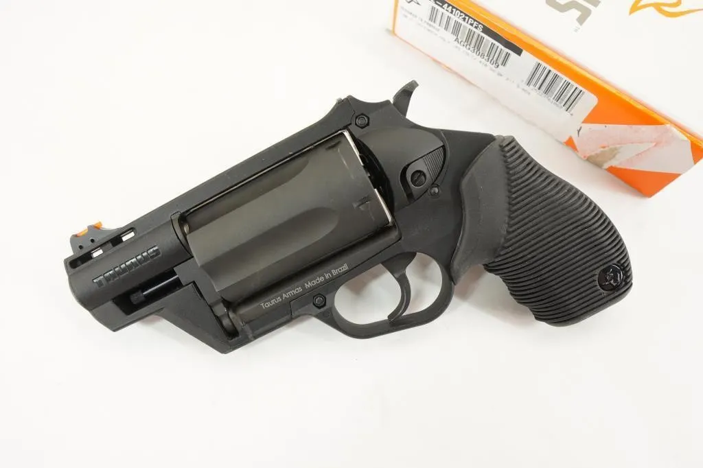 Taurus The Judge Public Defender .45 LC/.410 GA