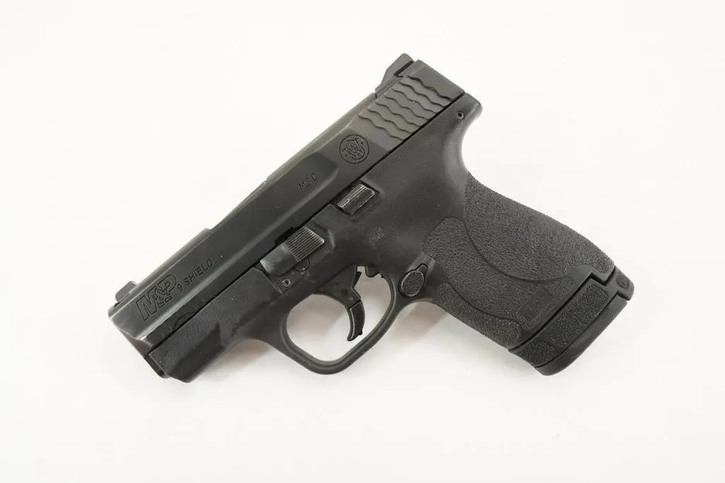 Smith & Wesson M&P Sheild 9mm
