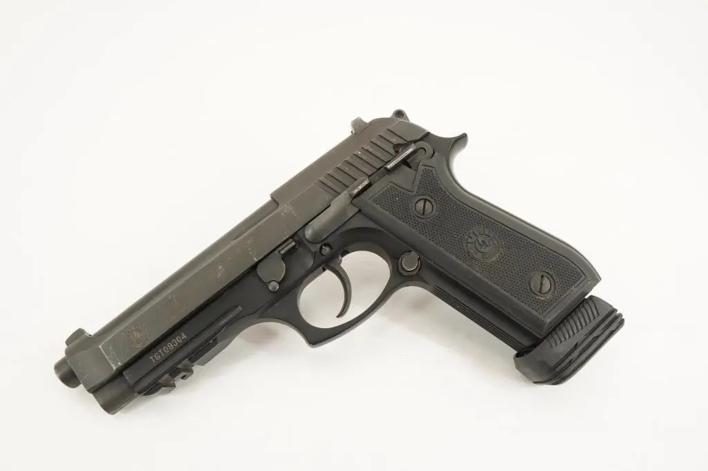 Taurus PT 92 AP 9mm
