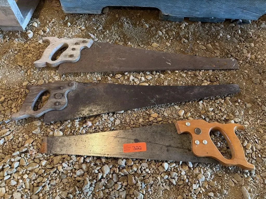 3 Hand Saws