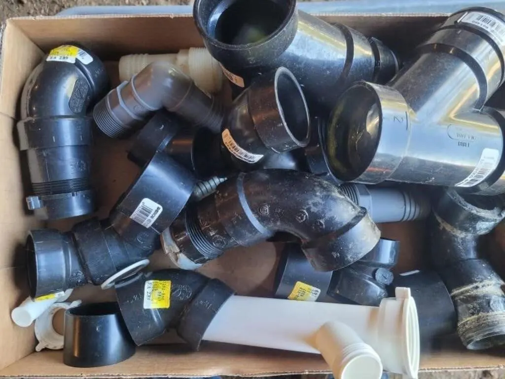 Assorted Plumbing Fittings