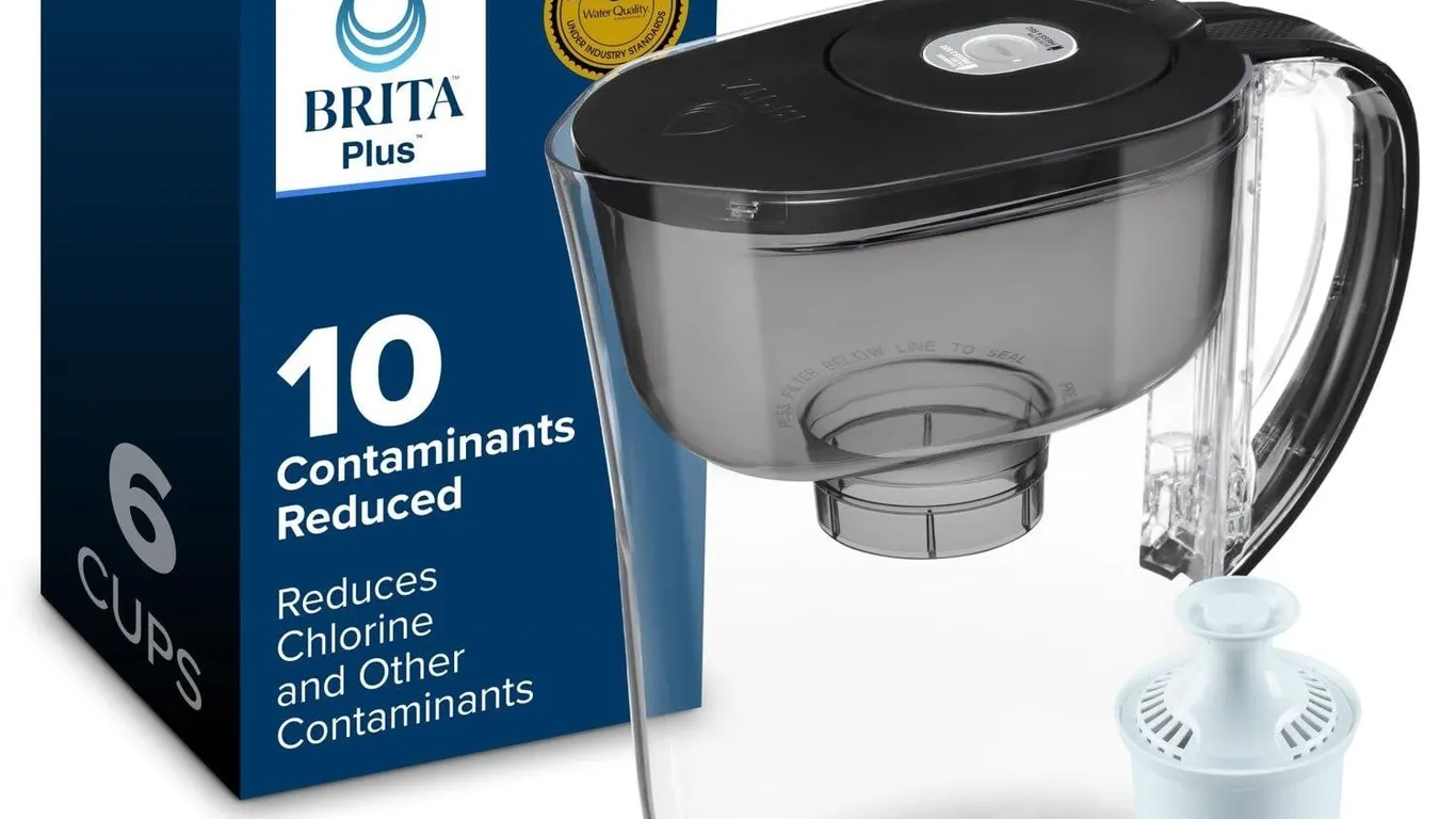 BRITA Small Water Filter Pitcher 6 Cup Black