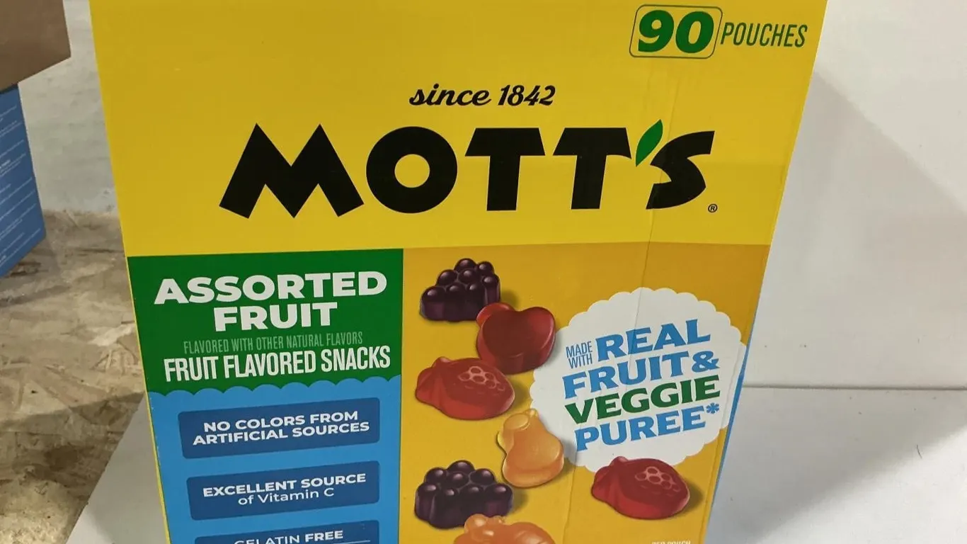 Motts Medley Fruit Snacks 0.8oz 90pk