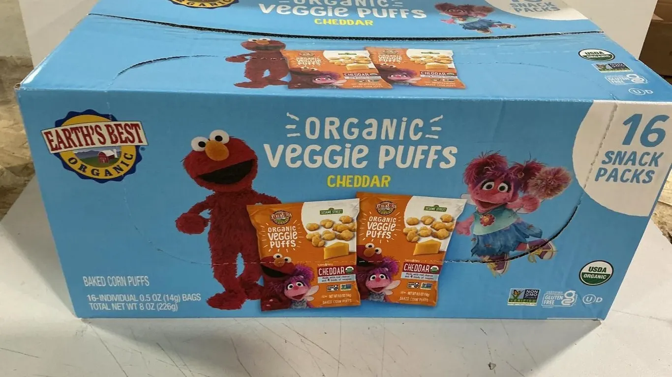Earths Best Veggie Puffs Cheddar 1.55oz 4pk