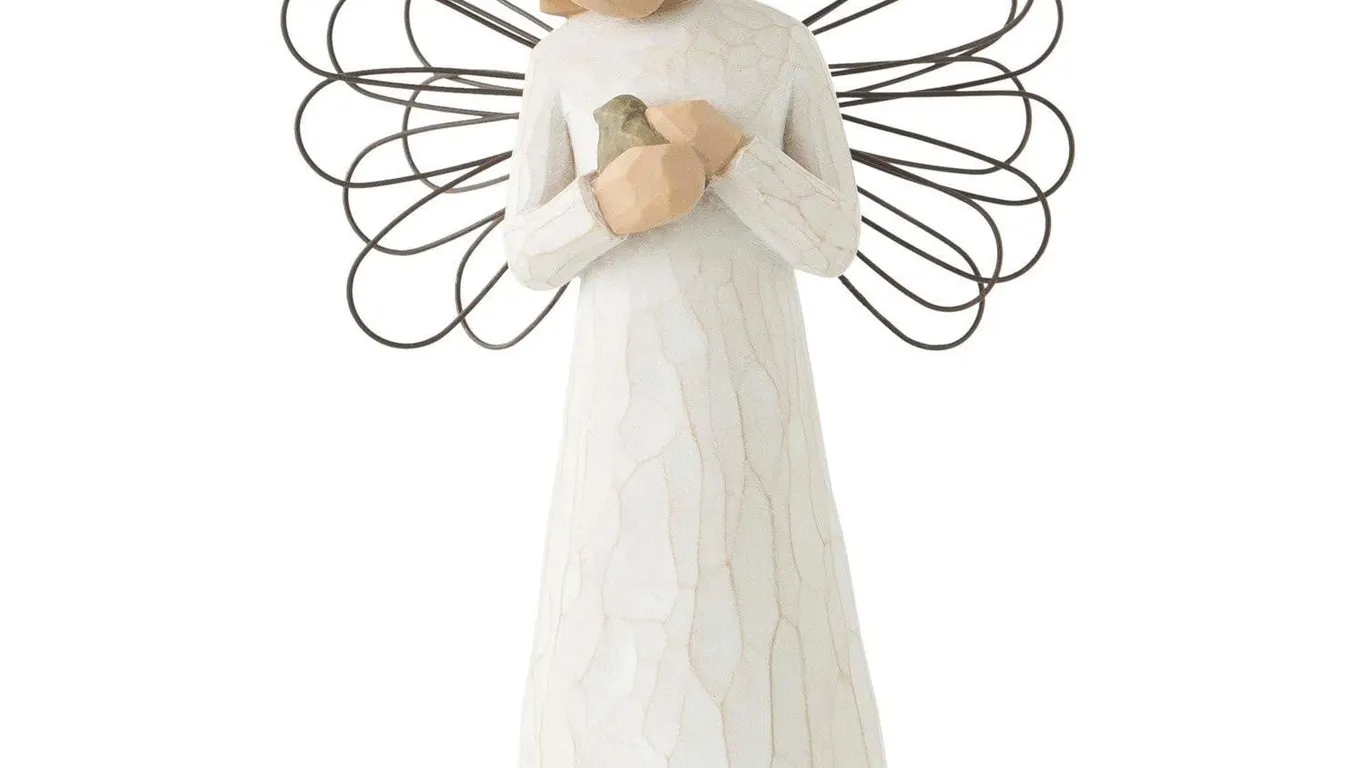 Willow Tree Angel of Healing Hand-Painted Figure