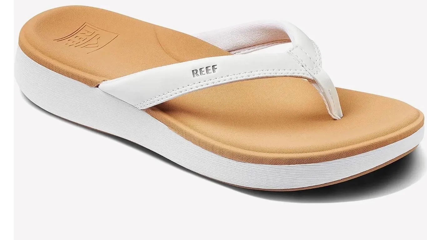Reef Womens Cushion Cloud Flip-Flop Size 7