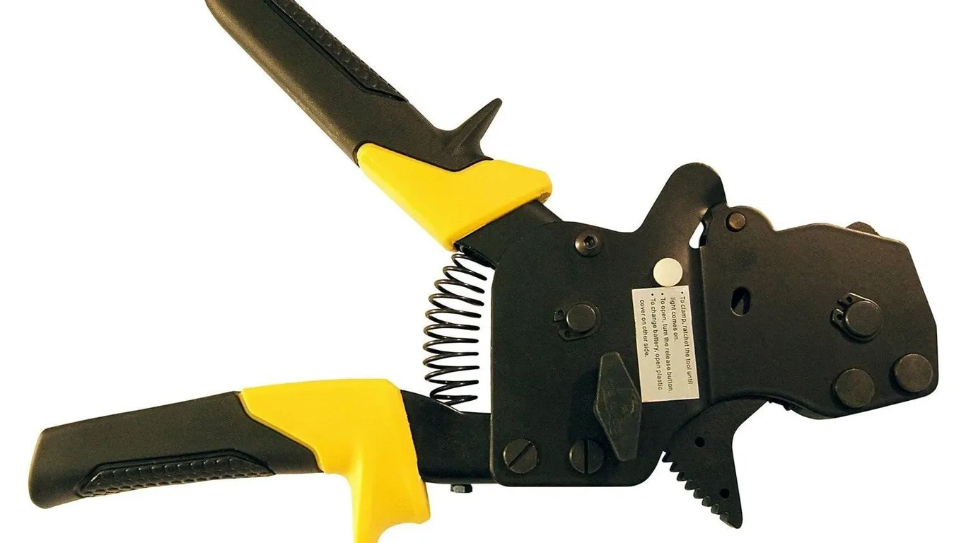 Conbraco Apollo PEX One Hand Cinch Clamp Tool