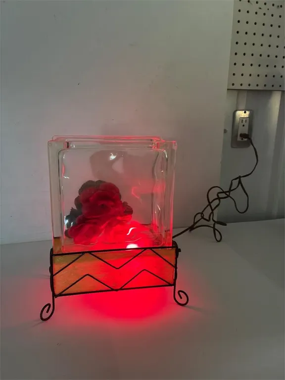 Decorative Lamp Works. 11” tall
