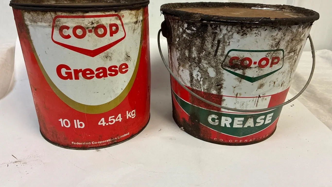 Co-op grease can and pail with lids