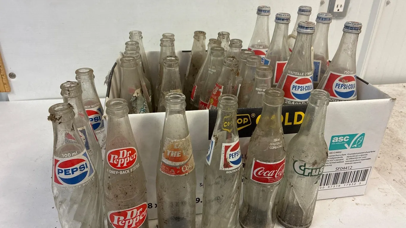Glass pop bottles. Assorted.