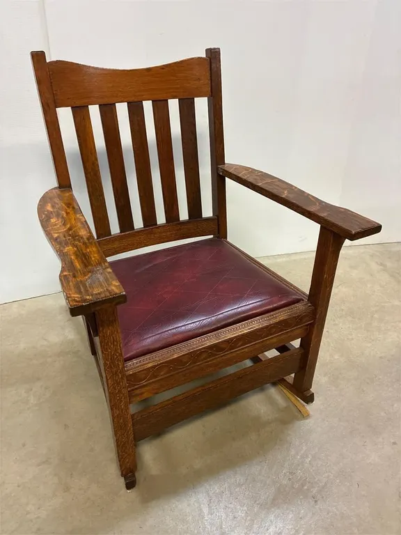Antique mission style rocking chair, 1/4 cut oak