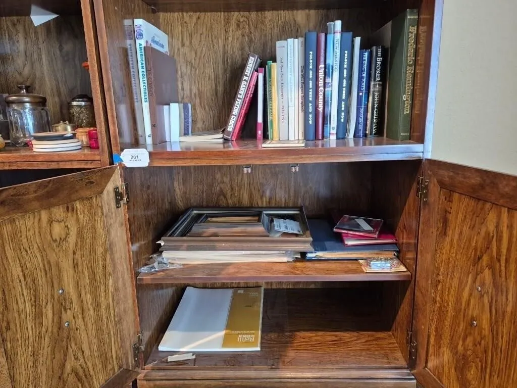 Scrapbook & Book Lot