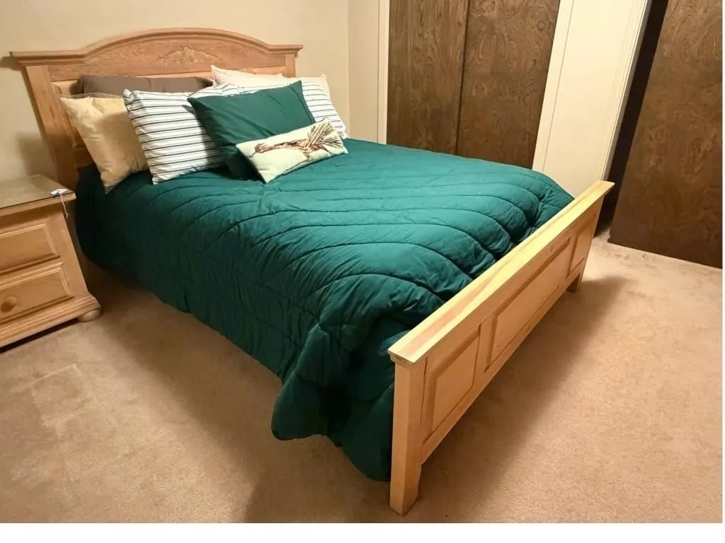 Dixy Wood Full Size Bed Frame
