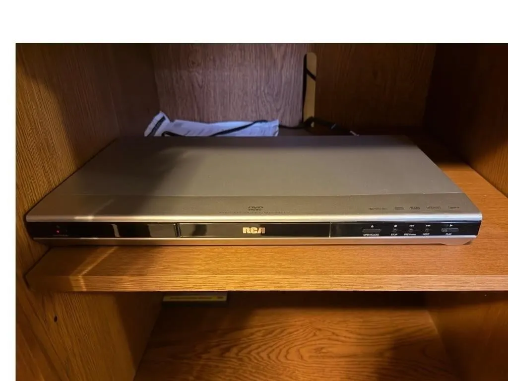 RCA VCR Performance Series VHS Player