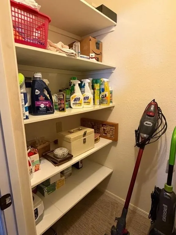 Content of Closet
