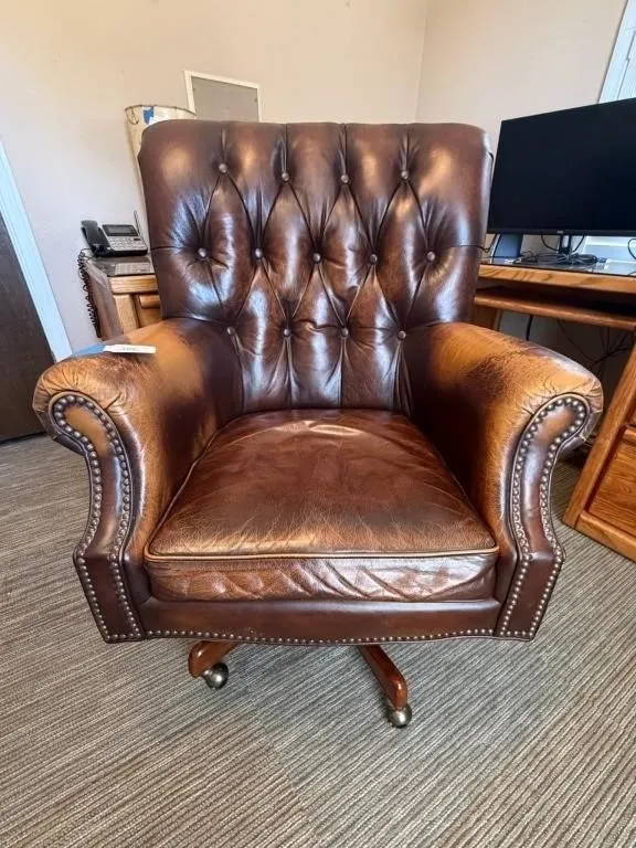 Brown Leather Tufted Executive Office Chair