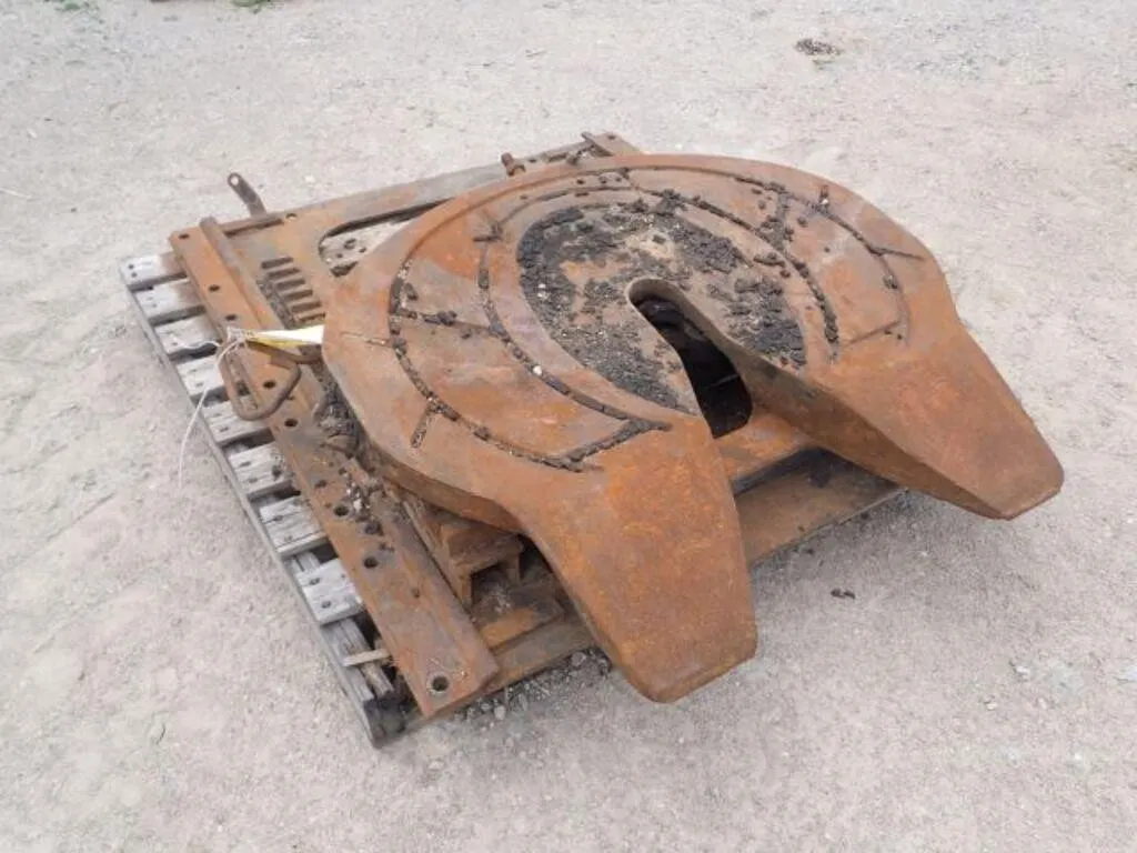 35 In. 5th Wheel Plate