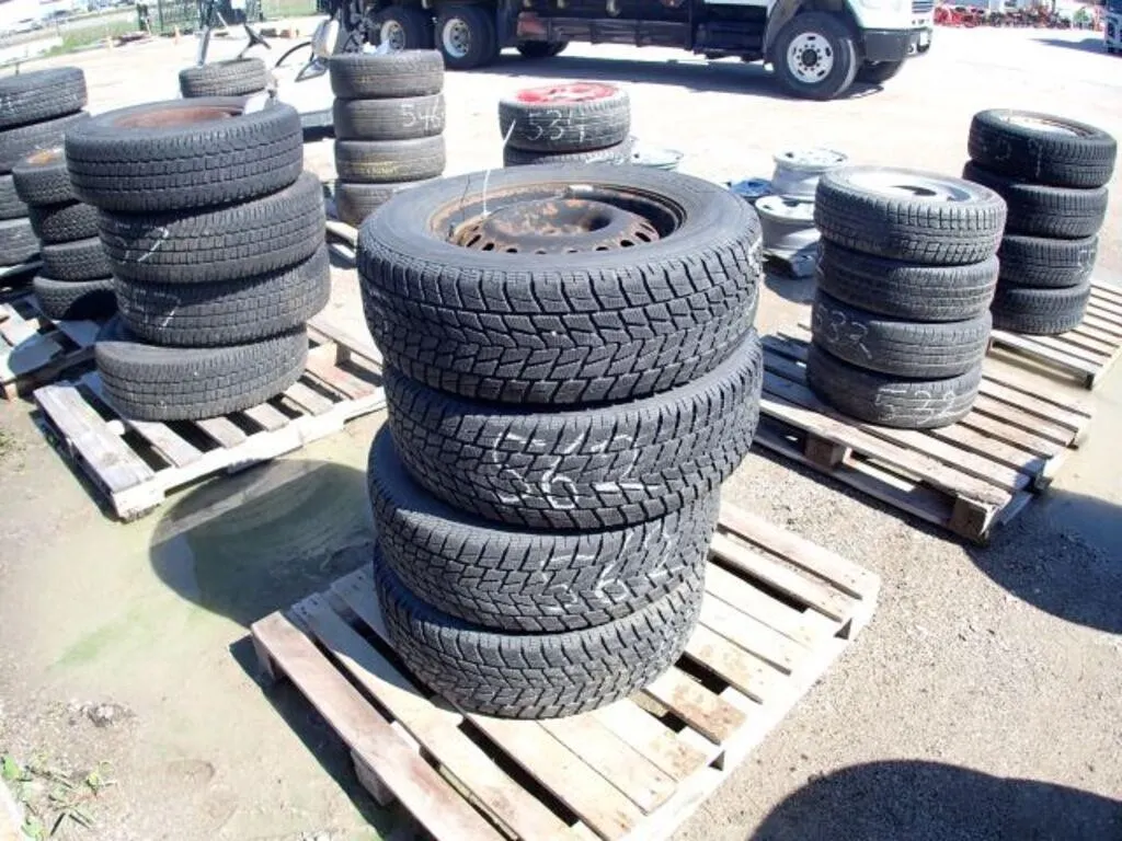 Qty Of (4) Toyo G-20 Plus Open Country 245/70R17