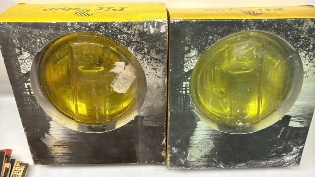 Vintage Pit Stop Fog lights pair