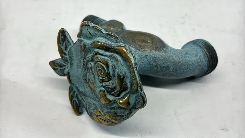 Vintage Brass Rose flower knob faucet