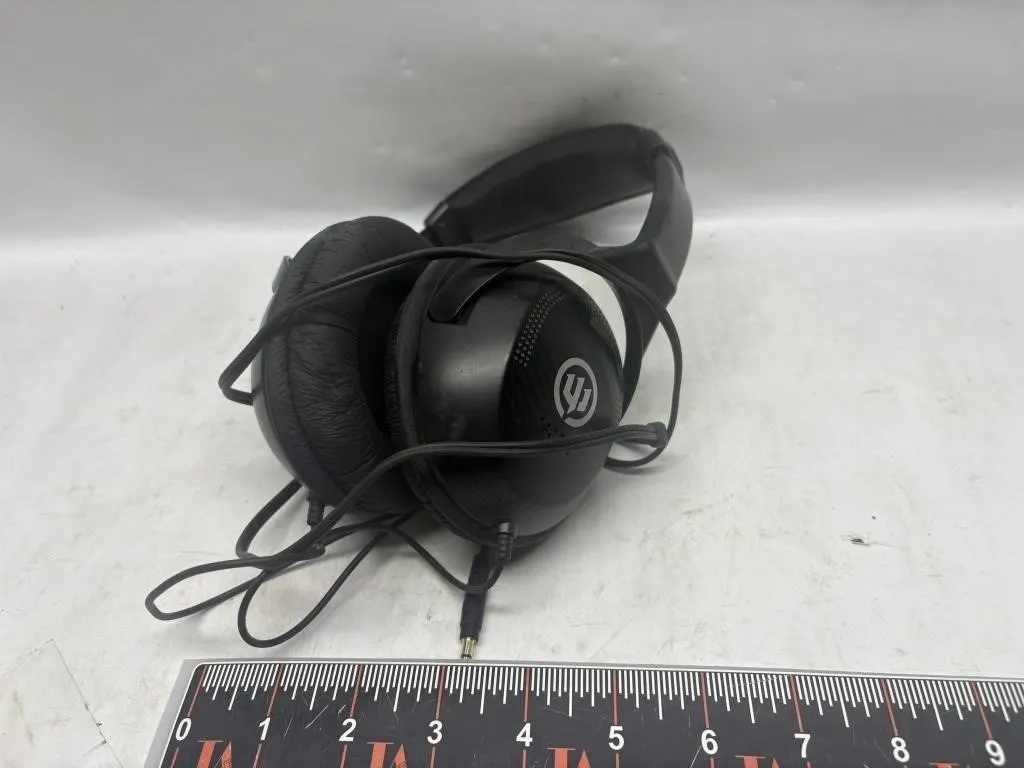 YJ Wired Over-Ear Headphones
