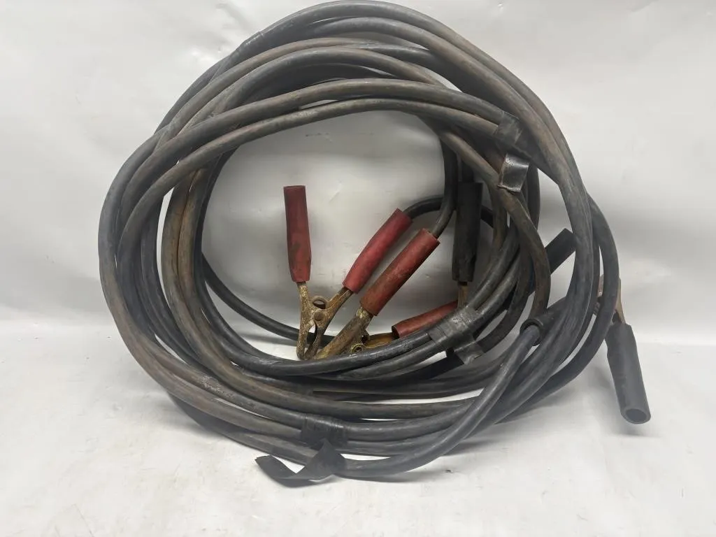 Heavy Duty Jumper Cables with Copper Clamps